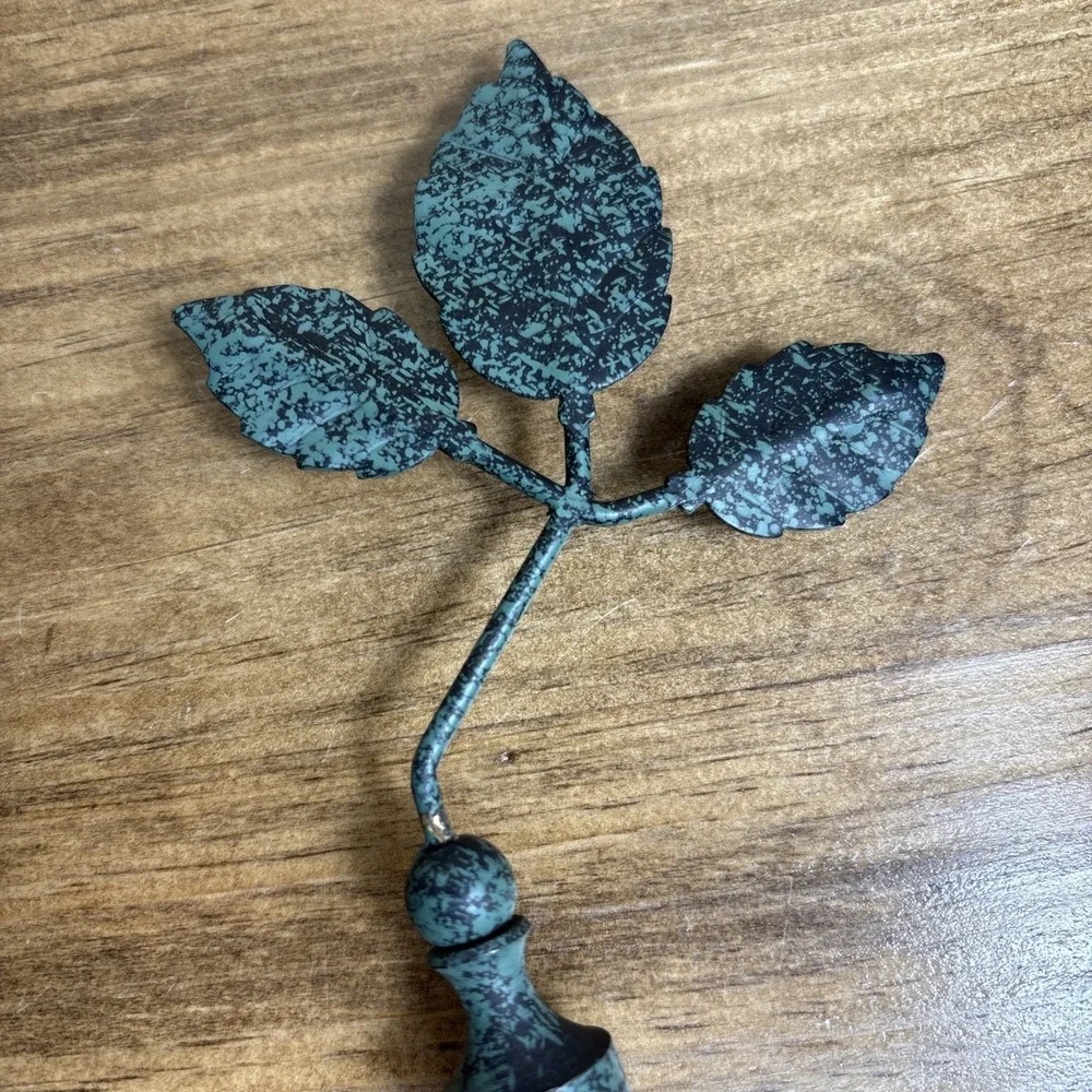 Vintage Leaf Curtain Tie Back